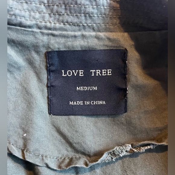 Love Tree Women’s Olive Green Utility Jacket Pockets Adjustable Waist Sz Medium - Picture 13 of 16